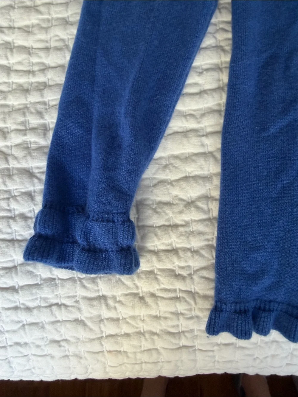 J. McLaughlin Women's Cashmere Crewneck Sweater in Royal Blue
